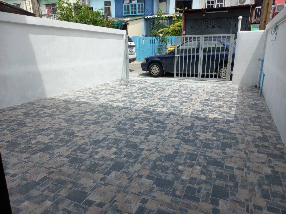 Rom Sai Villa Village for sale (Bang Prong 5), completely renovated. To fill the space, there are 3 houses Ref. A01230801 – รูปที่ 3
