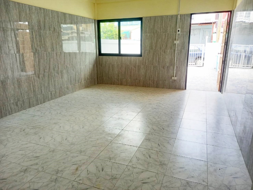 Rom Sai Villa Village for sale (Bang Prong 5), completely renovated. To fill the space, there are 3 houses Ref. A01230801 – รูปที่ 4