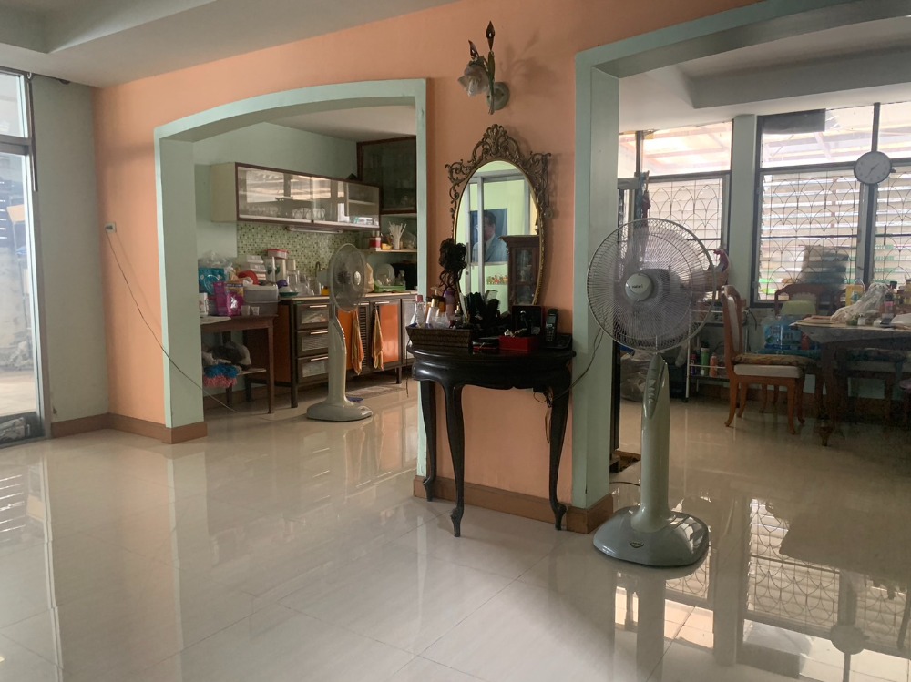 ขายที่ดิน พร้อมบ้านเดี่ยว หลังสำนักงานการบินไทย ใกล้ตลาดลุงเพิ่ม – รูปที่ 2