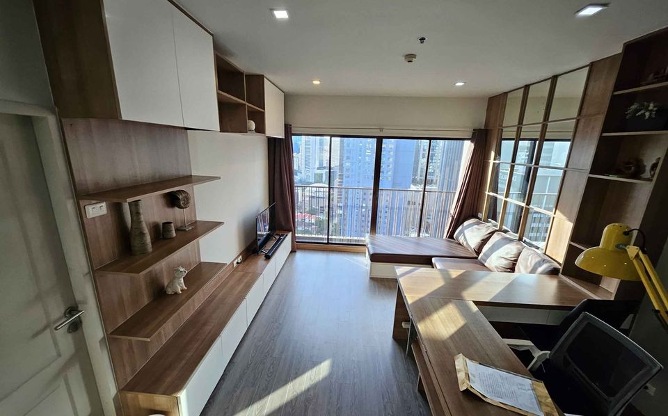 ให้เช่าคอนโด Noble Refine 59 ตรม. 1 Bed ห้องมุม แต่งครบ ลงตัวที่สุด – รูปที่ 2