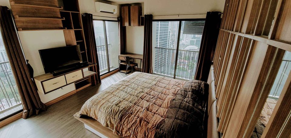 ให้เช่าคอนโด Noble Refine 59 ตรม. 1 Bed ห้องมุม แต่งครบ ลงตัวที่สุด – รูปที่ 4