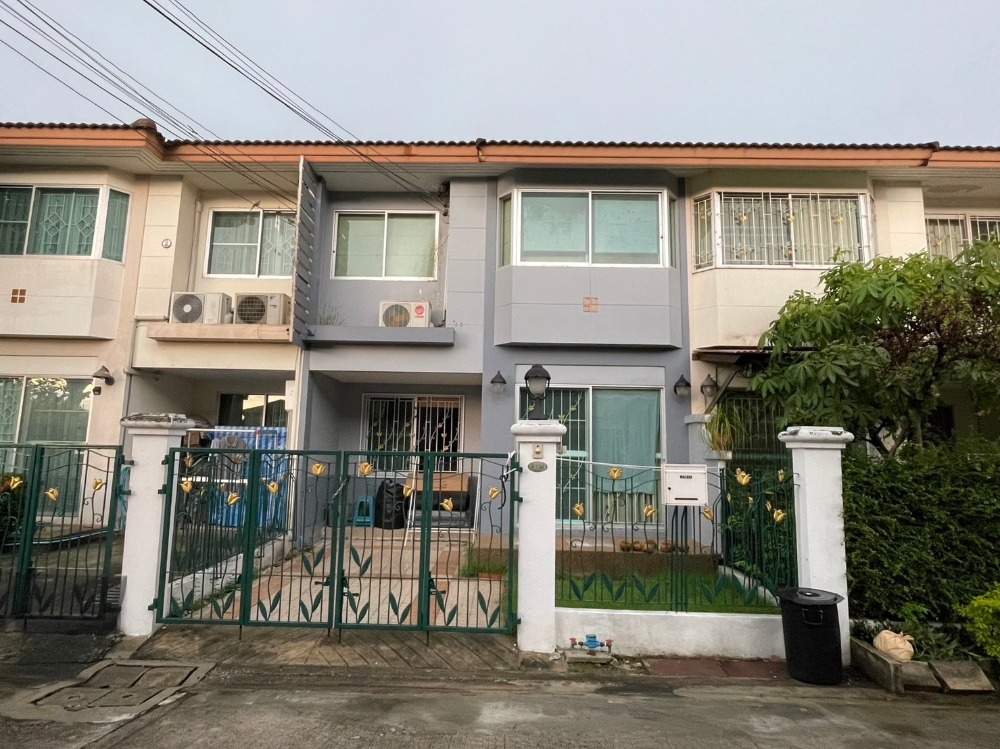 For sale Supalai Ville Sukhumvit Srinakarin Supalai ville Bearing 58 townhouse, 2 floors, 19.2 sq m, 3 bedrooms, 2 bathrooms, usable area 120 sq m., price 2.59 million baht*
