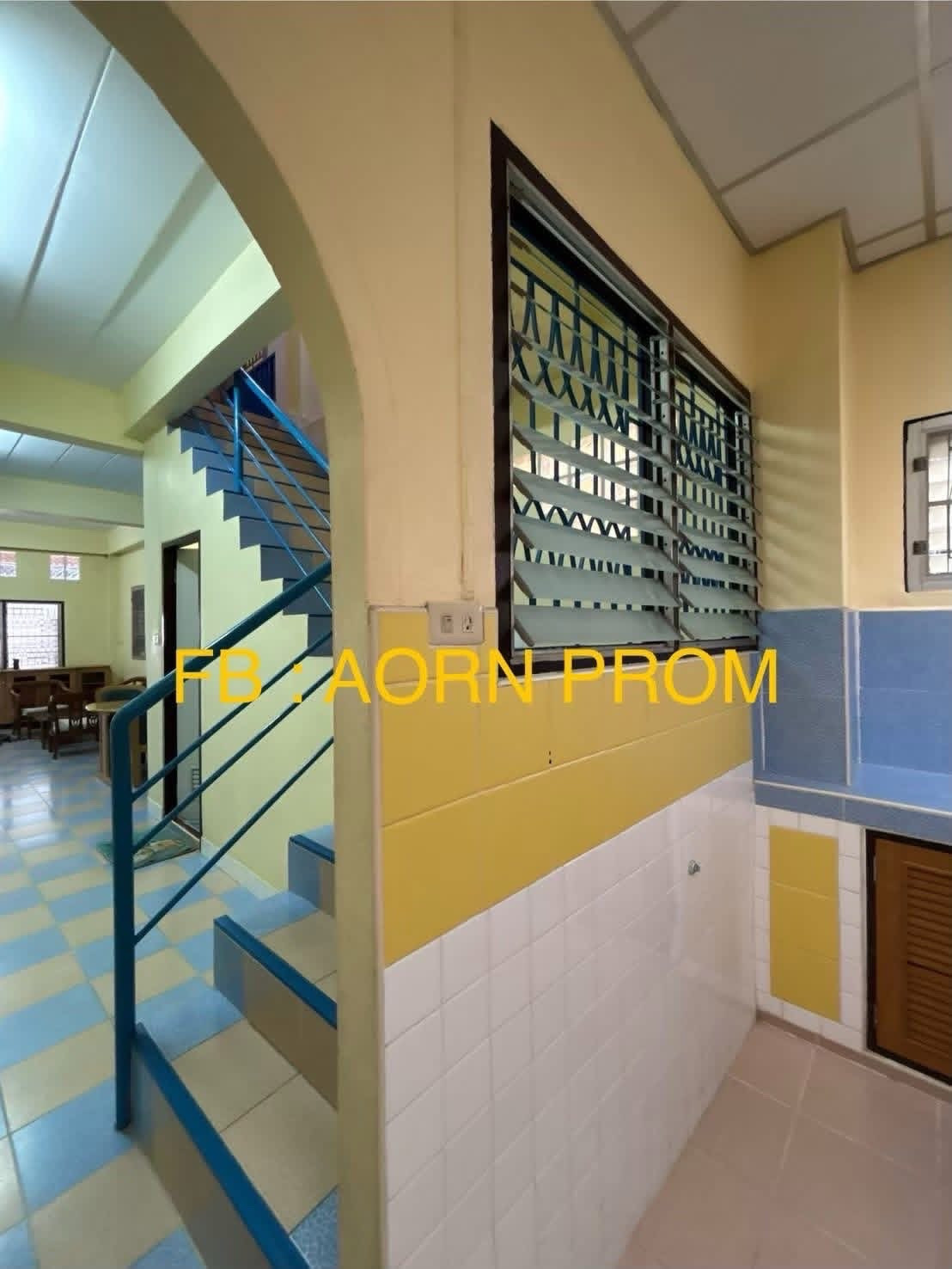 💥 Ready to move in 20 November 2026 💥 Corner house with side windows as well.    Two-story townhouse Economic Village 💕2 bedrooms, 2 bathrooms, 1 kitchen, 1 covered parking💕 5-10 minute drive to Assumption College Thonburi 🌈2 air conditioners (1 new air c – รูปที่ 4