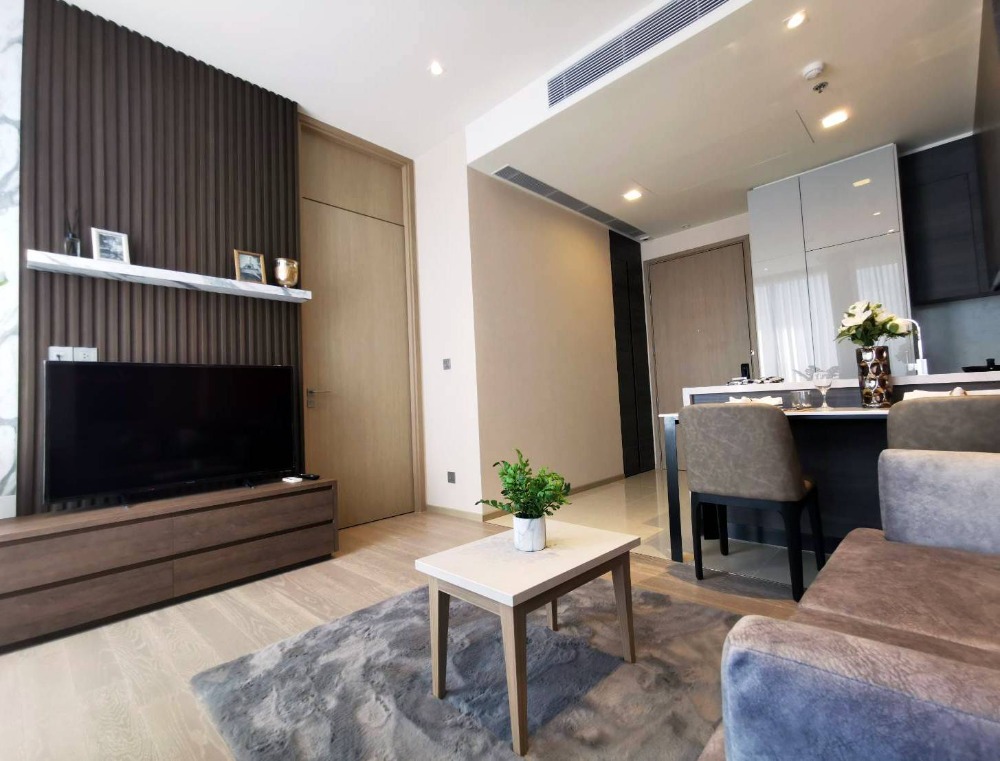 Urgent sale!!! Condo THE ESSE ASOKE The Esse Asoke *near BTS Asoke* Urgent sale!!! Condo THE ESSE ASOKE The Esse Asoke *near BTS Asoke*
