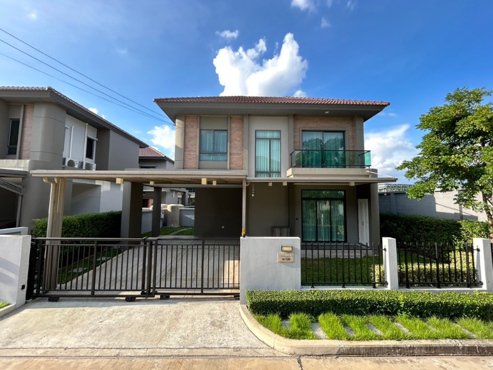 BH98 ขาย บ้านเดี่ยว หมู่บ้าน เวนิว พระราม 9 VENUE Rama 9 BH98 ขาย บ้านเดี่ยว หมู่บ้าน เวนิว พระราม 9 VENUE Rama 9