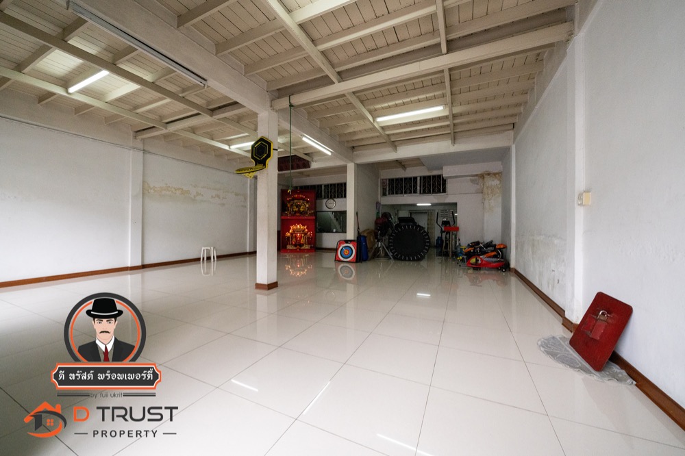 ให้เช่า ห้องเเถว ติดถนนพระราม 4 เฉพาะชั้นล่าง มี 2ห้อง – รูปที่ 3