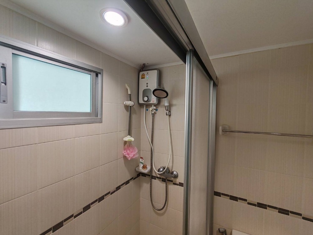 Very good price!!!! Condo for sale, Lumpini Ville Prachachuen-Phongphet 1, Lumpini Ville Prachachuen-Phongphet, 19th floor, area size 32.52 sq m., morning sun room. Complete facilities – รูปที่ 4
