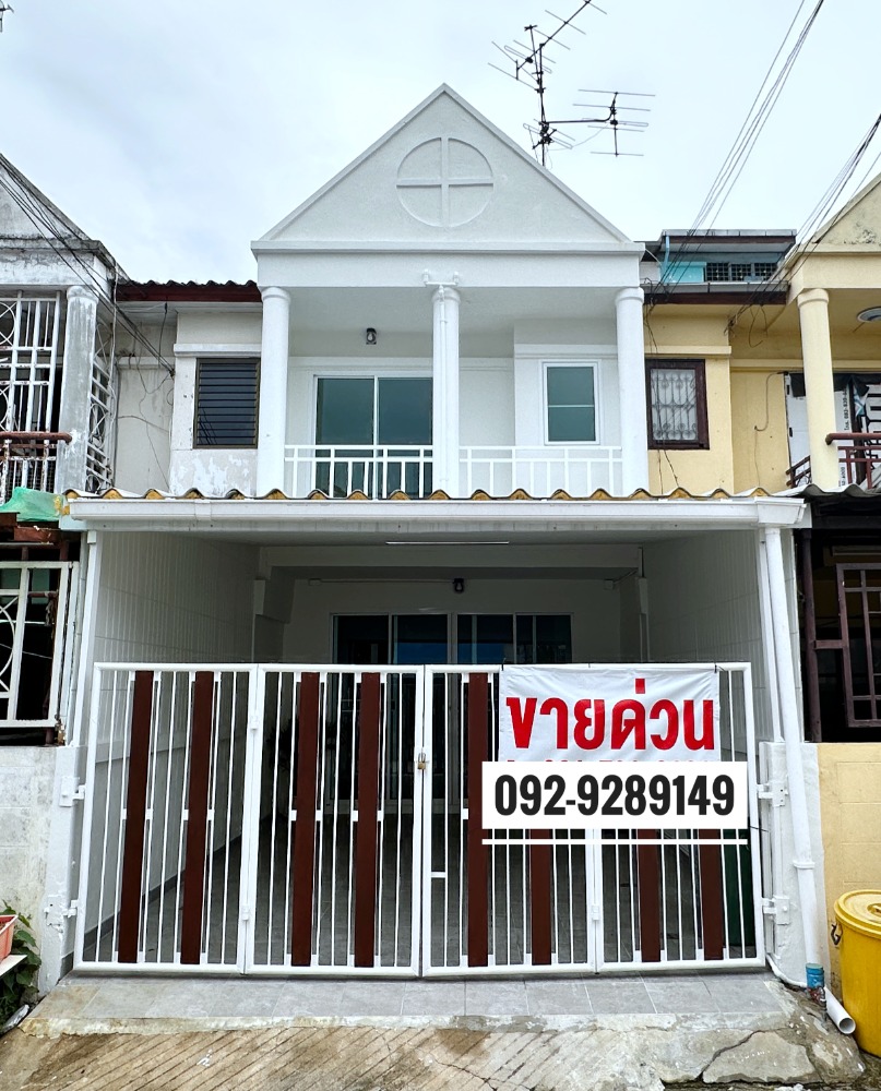 ขายด่วน ทาวเฮ้าส์ 2 ชั้น บางใหญ่ซิตี้ 2 นอน 2 น้ำ รีโนเวทใหม่
