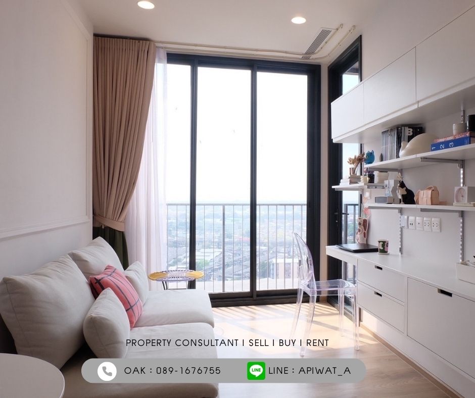 For sale, cheap price, with furniture, Oka Haus by Sansiri - Sukhumvit 36, 1 bed, 1 bath, size 33.84 sq.m., near BTS Thonglor, only 4.49 million baht.