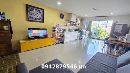 Condo for sale, Regent Home, 5 rooms, combine 63 square meters, 3rd floor, Building A, beautiful room, has parking rights for 2 cars.