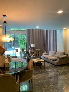✨Ashton Residence 41 🐶🐱 Pet friendly ( BTS Phrompong 600 m. )