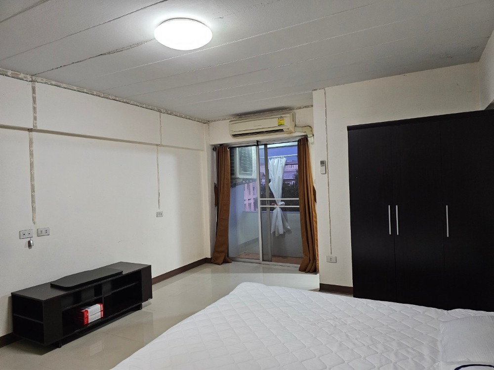 ขายคอนโดใกล้ MRT สุทธิสาร เดินไปรถไฟฟ้าใต้ดินได้ - P.D. Condo ซอยสุทธิพงศ์ 1/1 – รูปที่ 2