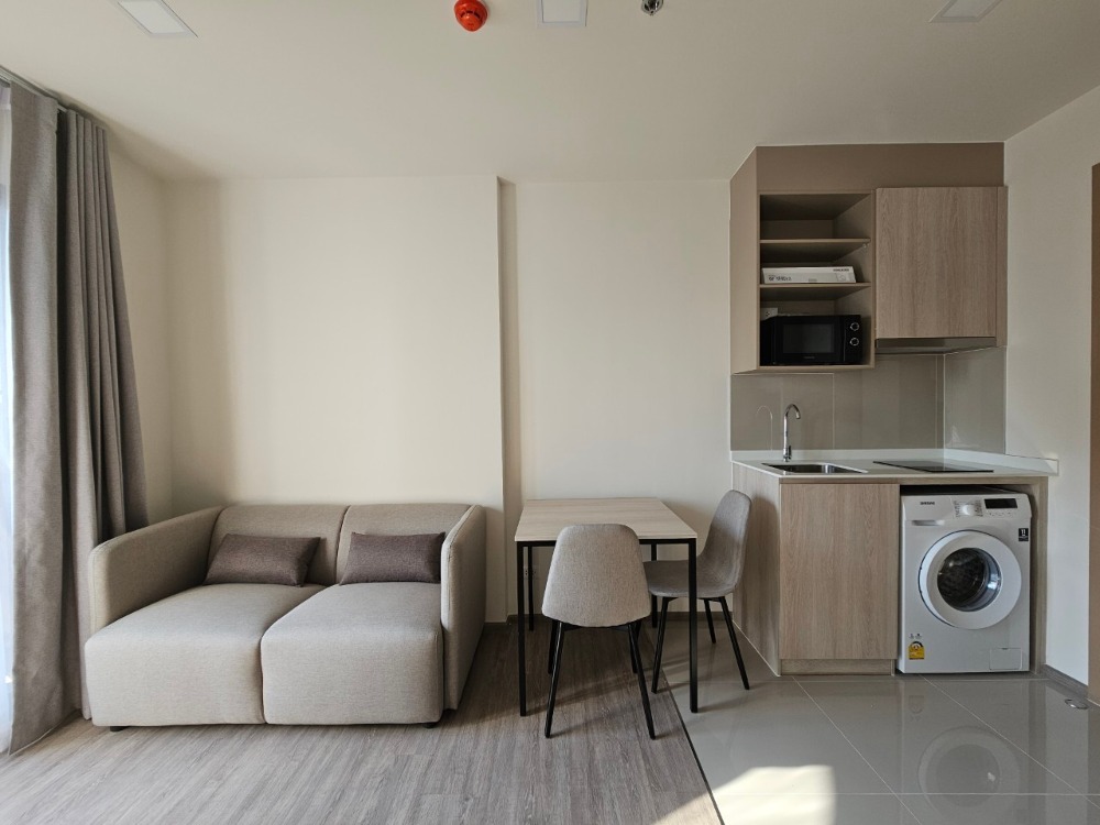 ***For RENT NIA by Sansiri 1 bedroom (new room)***