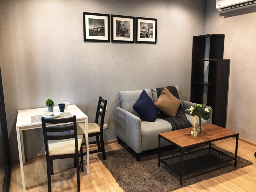 Urgent sale!!! Condo The Base Garden Rama 9 near *Airport Link Ramkhamhaeng* Urgent sale!!! Condo The Base Garden Rama 9 near *Airport Link Ramkhamhaeng*