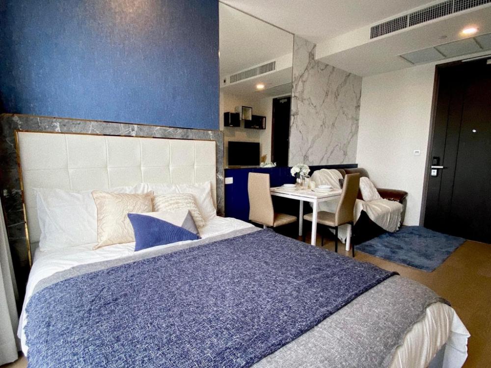 1 bedroom, 1 bathroom, 26 sqm., 26th floor, city view, 21,000 baht/month @ Ashton Chula - Silom MRT samyan, BTS Saladang, MRT Silom, Lumphini Park