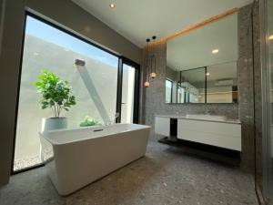 Nantawan rama9-Srinakarin for rent