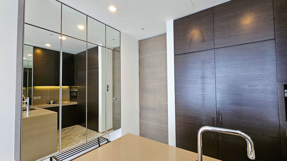 ให้เช่าคอนโดหรู Saladaeng One ห้องใหญ่ 1 Bed ตกแต่ง Modern Luxury วิวสวย – รูปที่ 4