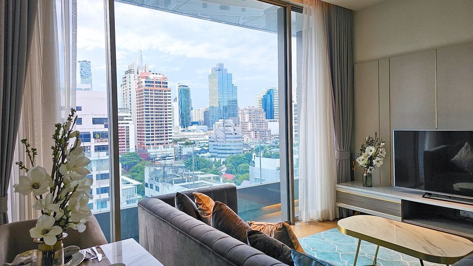 Luxury condo for rent, Saladaeng One, large room, 1 Bed, Modern Luxury decoration, beautiful view. Luxury condo for rent, Saladaeng One, large room, 1 Bed, Modern Luxury decoration, beautiful view.