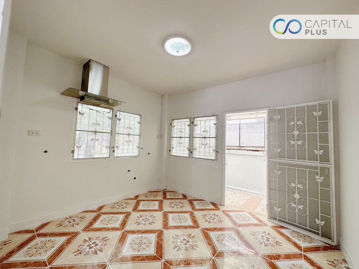 ขายบ้านเดี่ยว เด่นชัย ซอยมังกร-ขันดี 54 ตร.ว. 4 นอน 3 น้ำ รีโนเวทพร้อมอยู่  – รูปที่ 4
