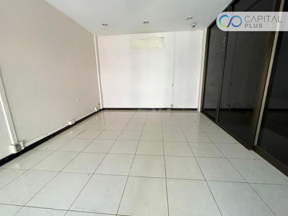 ขายทาวน์เฮาส์ หมู่บ้านธันยกานต์ รามอินทรา40 แยก31 เหมาะทั้งอยู่อาศัยและทำออฟฟิศ – รูปที่ 3