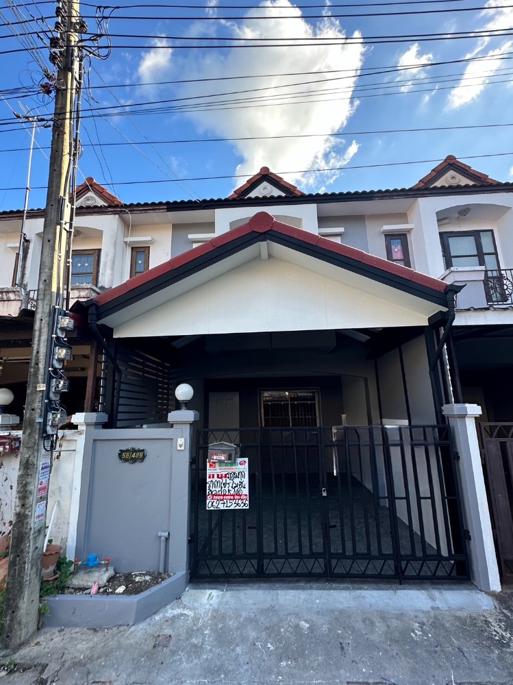 Cheap sale, 2-story townhouse, 16 sq m, KC Village, Ramintra 6, Soi Phraya Suren 45. The house has 2 bedrooms, 2 bathrooms. Cheap sale, 2-story townhouse, 16 sq m, KC Village, Ramintra 6, Soi Phraya Suren 45. The house has 2 bedrooms, 2 bathrooms.
