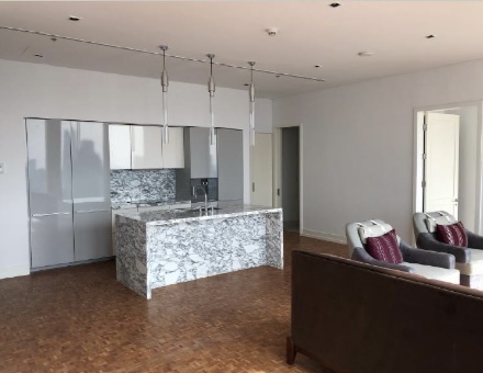 The Ritz Carlton Residences: 2bed 3bath 147.53sqm. 40+Fl 62,000,000 Am: 0656199198 The Ritz Carlton Residences: 2bed 3bath 147.53sqm. 40+Fl 62,000,000 Am: 0656199198