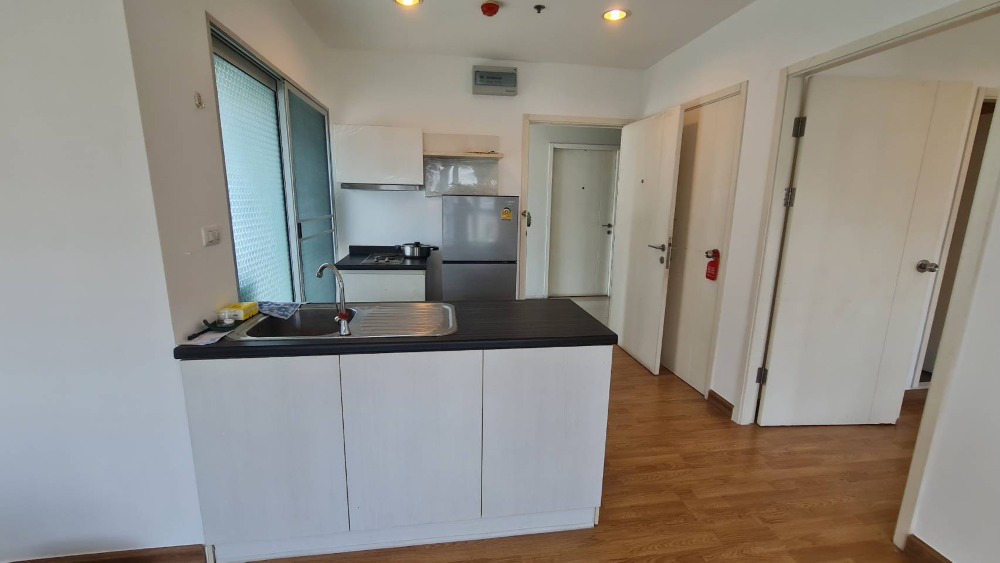 🚨 Urgent sale!!! Corner room, Aspire Rama 4, near BTS Ekkamai, opposite Bangkok University, 8th floor 🚨 🚨 Urgent sale!!! Corner room, Aspire Rama 4, near BTS Ekkamai, opposite Bangkok University, 8th floor 🚨