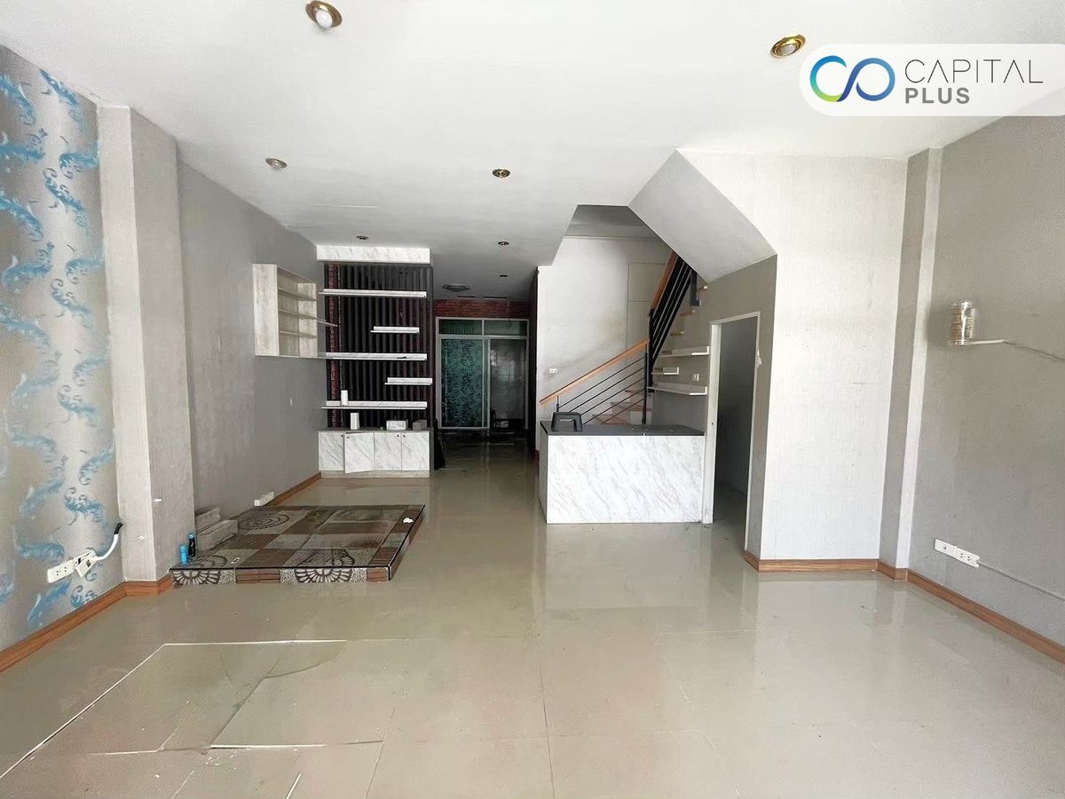 ขายอาคารพาณิชย์ 3 ชั้น เคริซทาวน์ รามคำแหง-นิมิตรใหม่ 24.3 ตร.ว. 4 นอน 3 น้ำ เหมาะแก่การรีโนเวทเปิดทำธุรกิจ หรือทำที่อยู่อาศัย – รูปที่ 3
