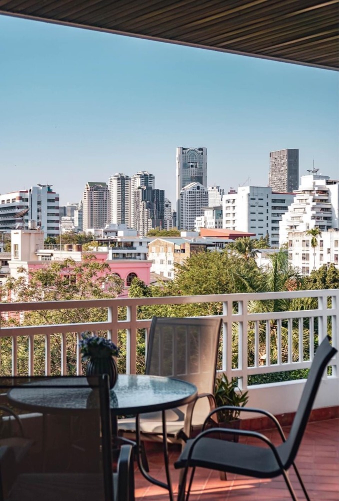 ● Spacious Area ● ชั้น 10+ 480.00 ตร.ม. | 4 ห้องนอน | คอนโดใกล้ เซ็นทรัล พระราม 3 5 นาที, MRT คลองเตย 7 นาที – รูปที่ 3