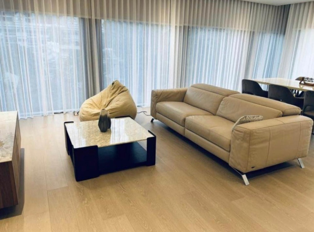 ● Good location ● ชั้น 01+ 107 ตร.ม. | 2 ห้องนอน ตกแต่งครบ | คอนโดใกล้ เดอะ เมอร์คิวรี่ วิลล์ แอท ชิดลม 1 นาที, BTS ชิดลม 2 นาที – รูปที่ 2