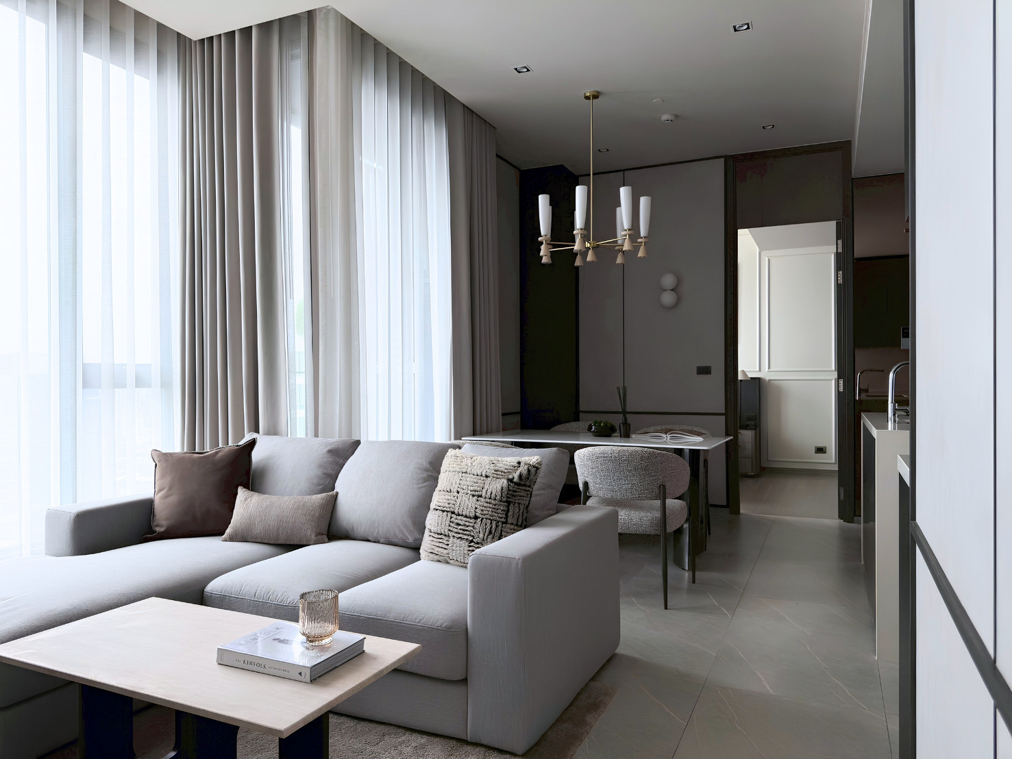 +++ Urgent rent +++ Hyde Heritage Thonglor** 2 bedrooms, size 75 sq m, fully furnished, ready to move in. +++ Urgent rent +++ Hyde Heritage Thonglor** 2 bedrooms, size 75 sq m, fully furnished, ready to move in.