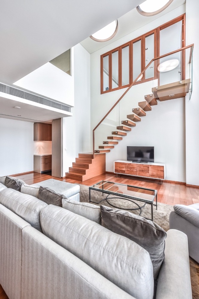 139sqm Modern Luxury 1 bed Duplex Condo for rent at The Sukhothai Residences