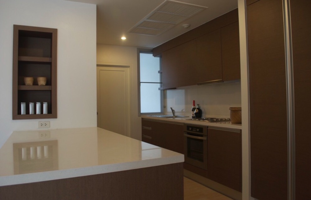 180sqm Spacious Pet friendly 3 bedrooms Apartment for rent at Baan Sukhumvit 27 – รูปที่ 2