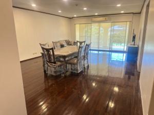 198sqm Spacious Peaceful 3 bedrooms Condo for Sale at Silver Heritage