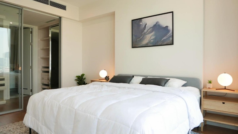 For rent ❗❗The Bangkok Sathorn. For more information, add Line. Line ID: @gloryasset (with @ as well) – รูปที่ 4