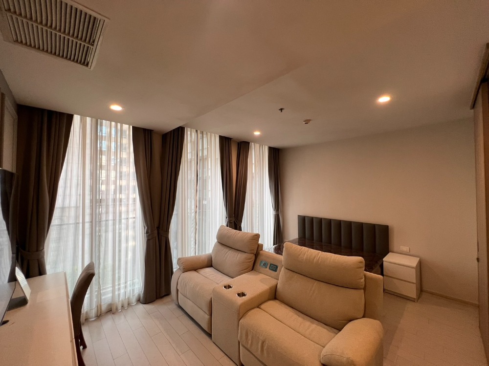 ให้เช่าคอนโด Noble Ploenchit 45 ตรม. 1 ห้องนอน ติด BTS เพลินจิต สวยแต่งครบ – รูปที่ 2