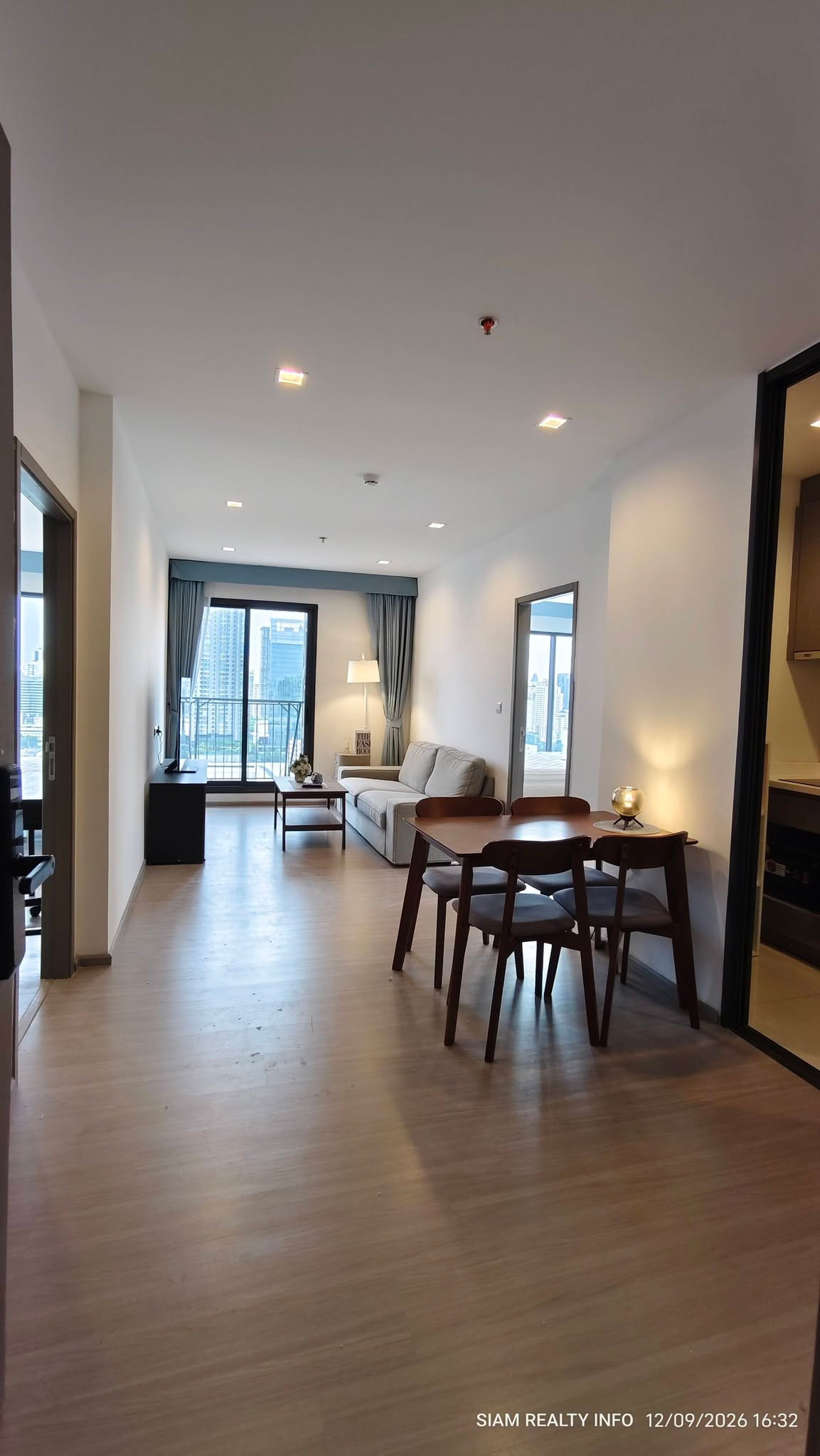 Life Asoke Hype 2 ห้องนอน 2 ห้องน้ำ ไลฟ์ อโศก ไฮป์ คอนโดให้เช่าพระราม9  ใกล้ MRT พระราม9