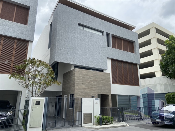 Parc Priva Rama 9, Brand New House For Sale