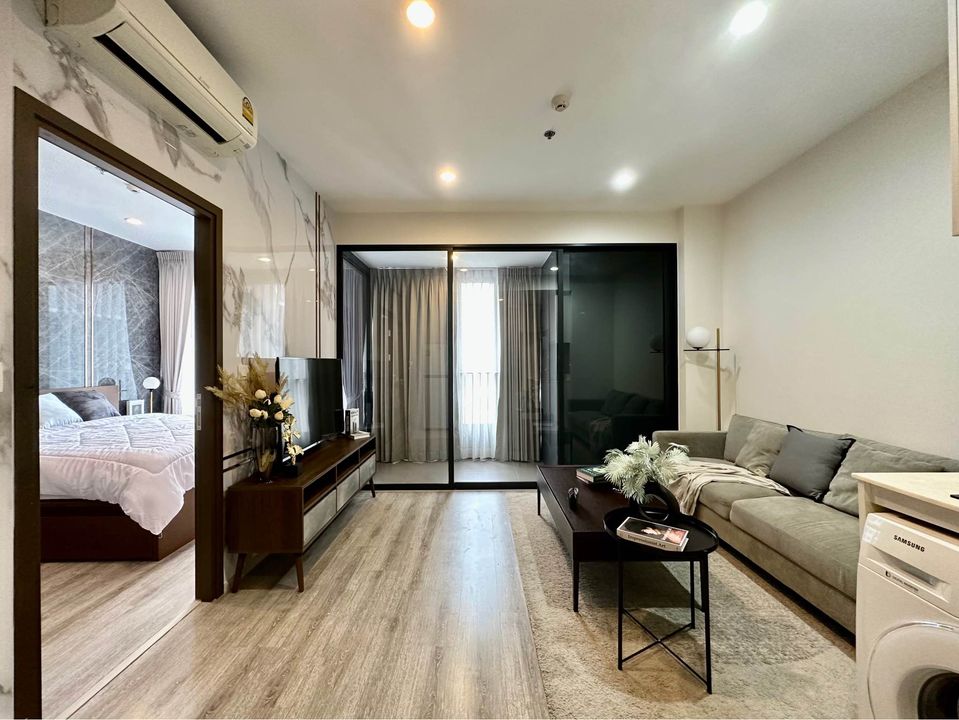 Condo IDEO Mobi Asoke FOR SALE &amp; RENT 1 bedroom, width 36 sq m., near MRT Phetchaburi 200 m., special price 7.15 million baht.