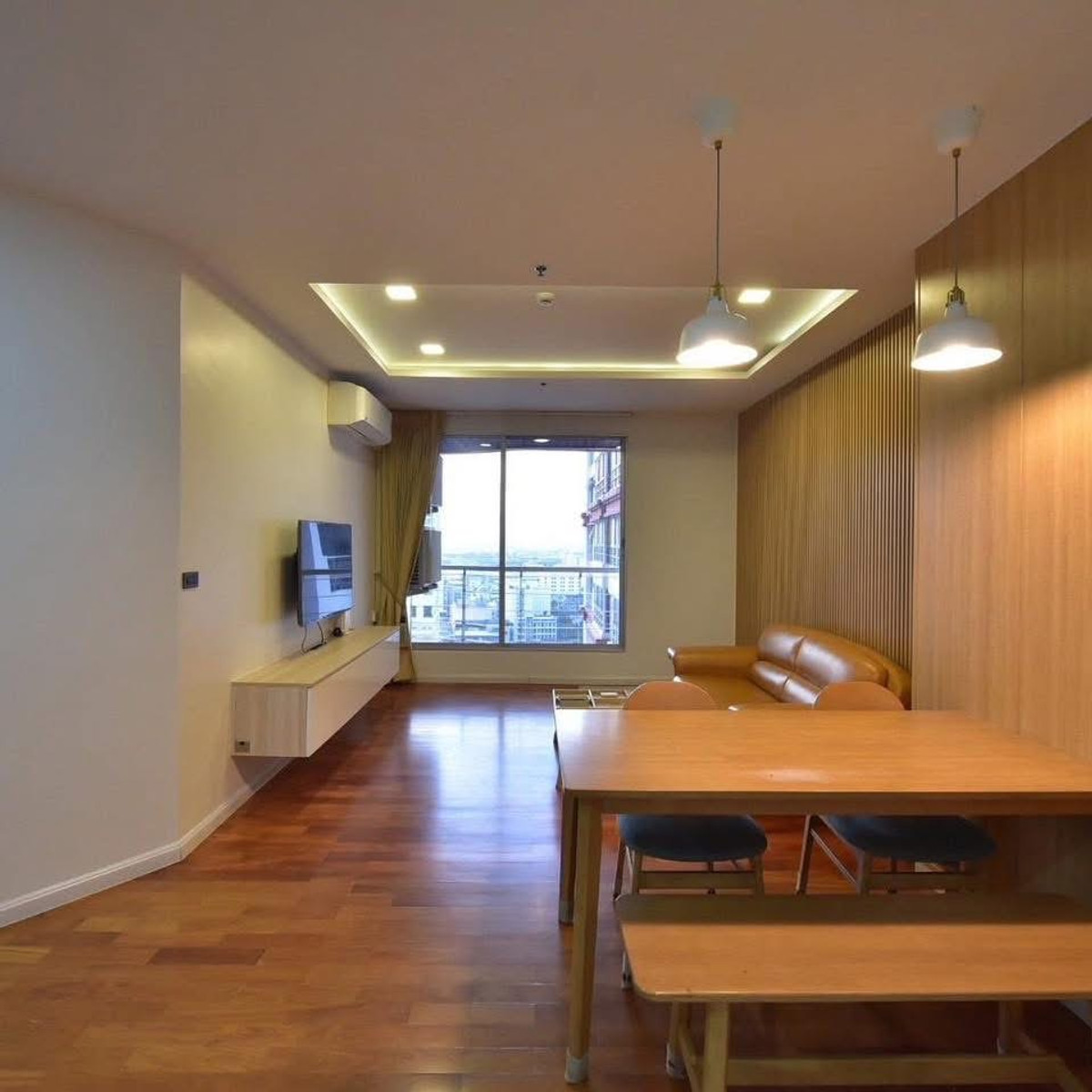 for rent Pathumwan resort 2 bed renovated all room for rent Pathumwan resort 2 bed renovated all room