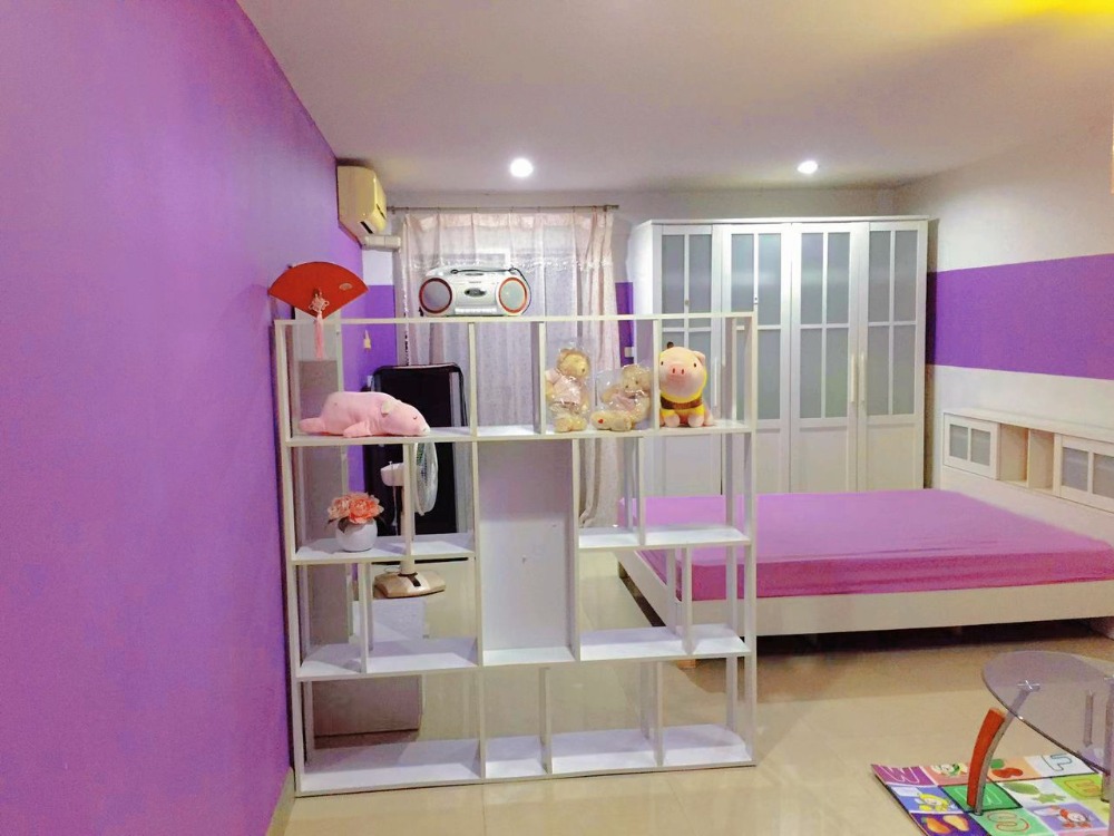 Condo for rent, Regent Home 4, near BTS On Nut Station, 750 meters. Condo for rent, Regent Home 4, near BTS On Nut Station, 750 meters.