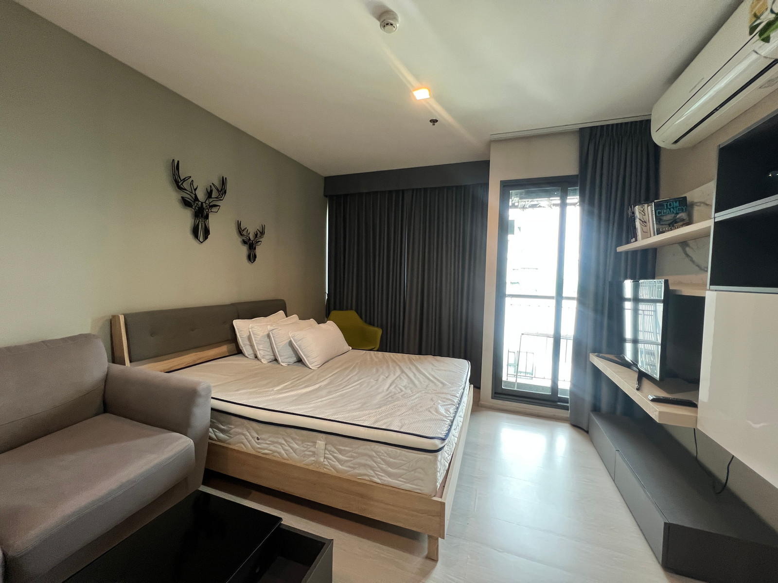 for rent Rhythm 36-38 studio super deal❤️🌈