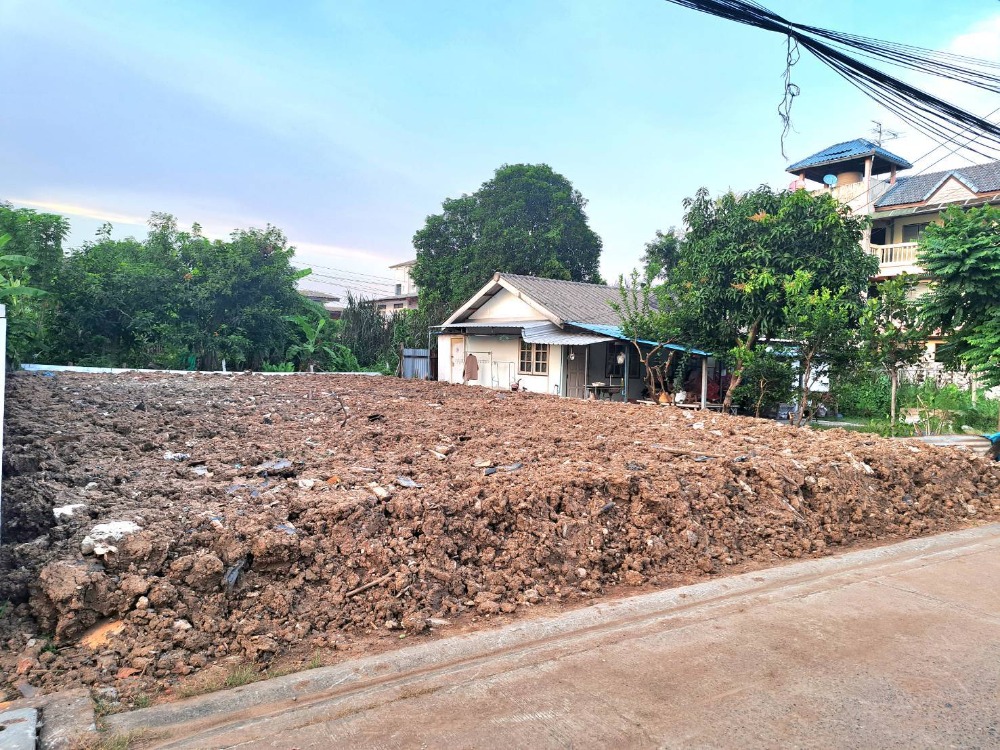 ที่ดินใกล้ MRT สถานีแยกร่มเกล้า!! ทำเลโครตดี!! ขายที่ดิน 53 ตรว. ซอยร่มเกล้า 5 แยก 2-3 ถมดินสูงจากถนน พร้อมสร้างบ้านเดี่ยว หรือทำกิจการร้านค้าได้ทันที เดินแค่ 500 เมตรถึงถนนร่มเกล้า ใกล้ ม.เกษมบัณฑิต, บิ๊กซี ร่มเกล้า – รูปที่ 3
