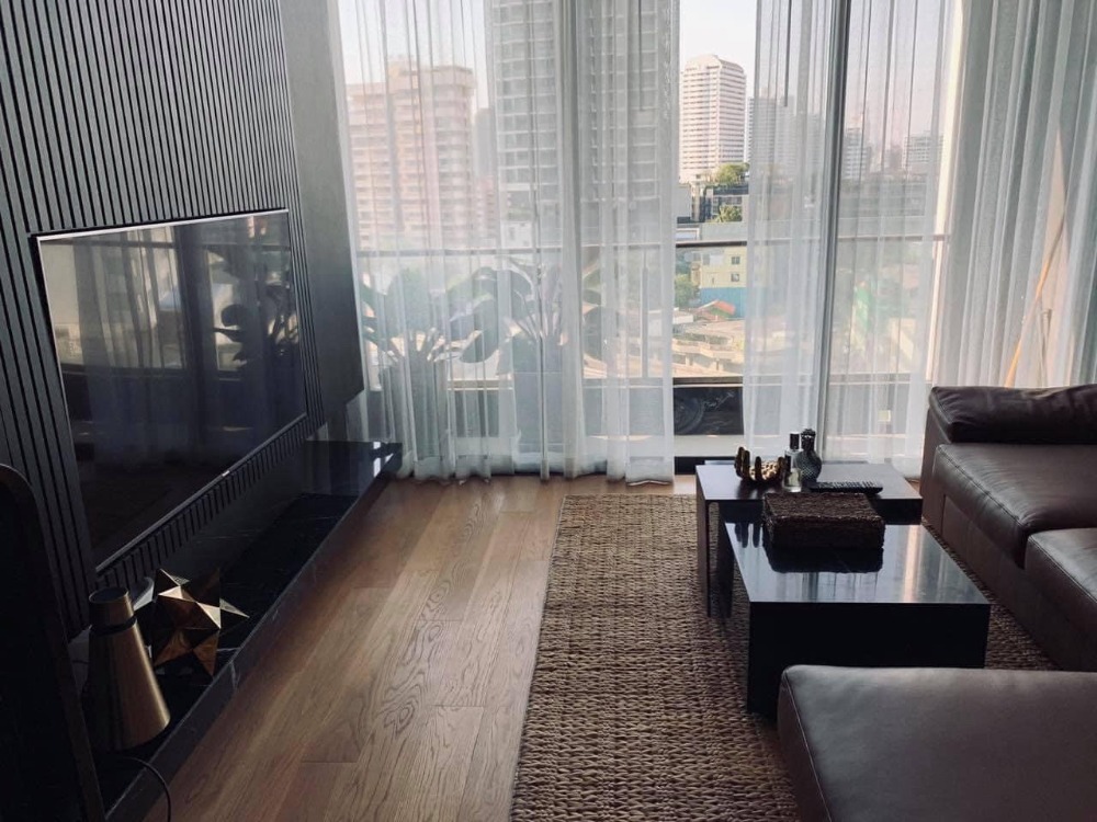 ♦ Prime Location ♦ ชั้น 05+ 83.00 ตร.ม. | 2 ห้องนอน เฟอร์นิเจอร์ครบ | ใกล้ BTS ทองหล่อ 1 นาที, BTS พร้อมพงษ์ 5 นาที, เอ็มโพเรียม 5 นาที