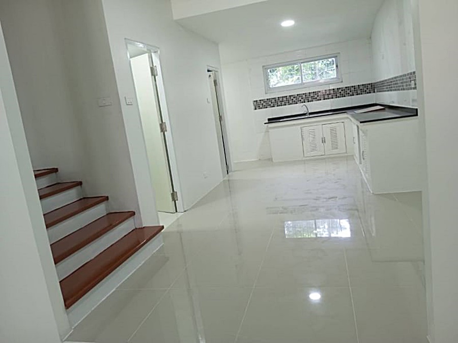 ขาย  ทาวน์เฮ้าส์  บางเขน  ถ.ลาดปลาเค้า – รูปที่ 4