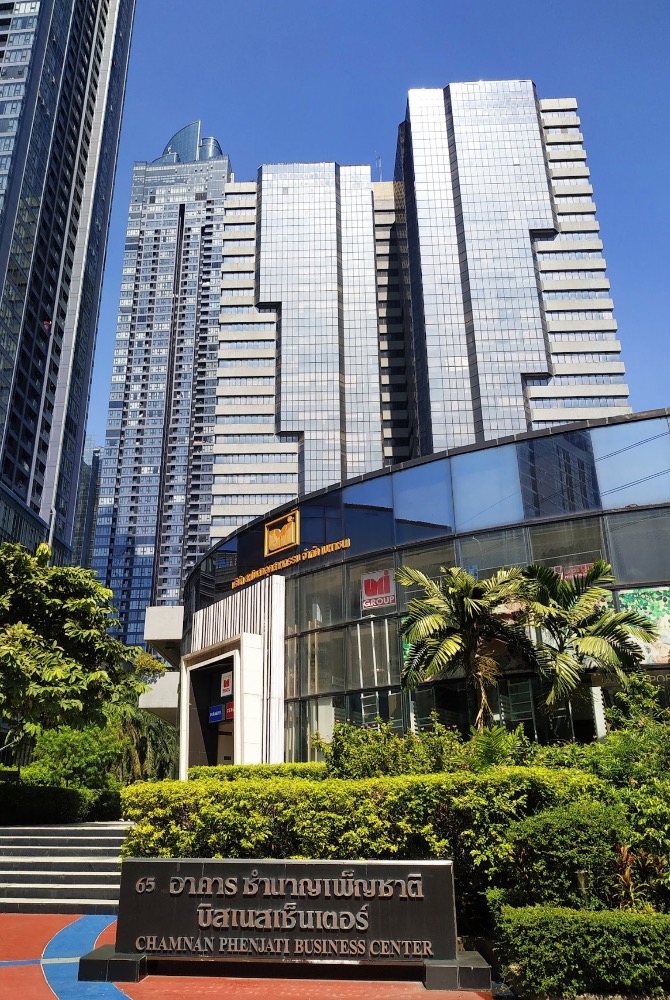 ขาย ปล่อยเช่า สำนักงาน อาคารชำนาญเพ็ญชาติ พระราม 9  ขนาด 403 ตารางเมตร