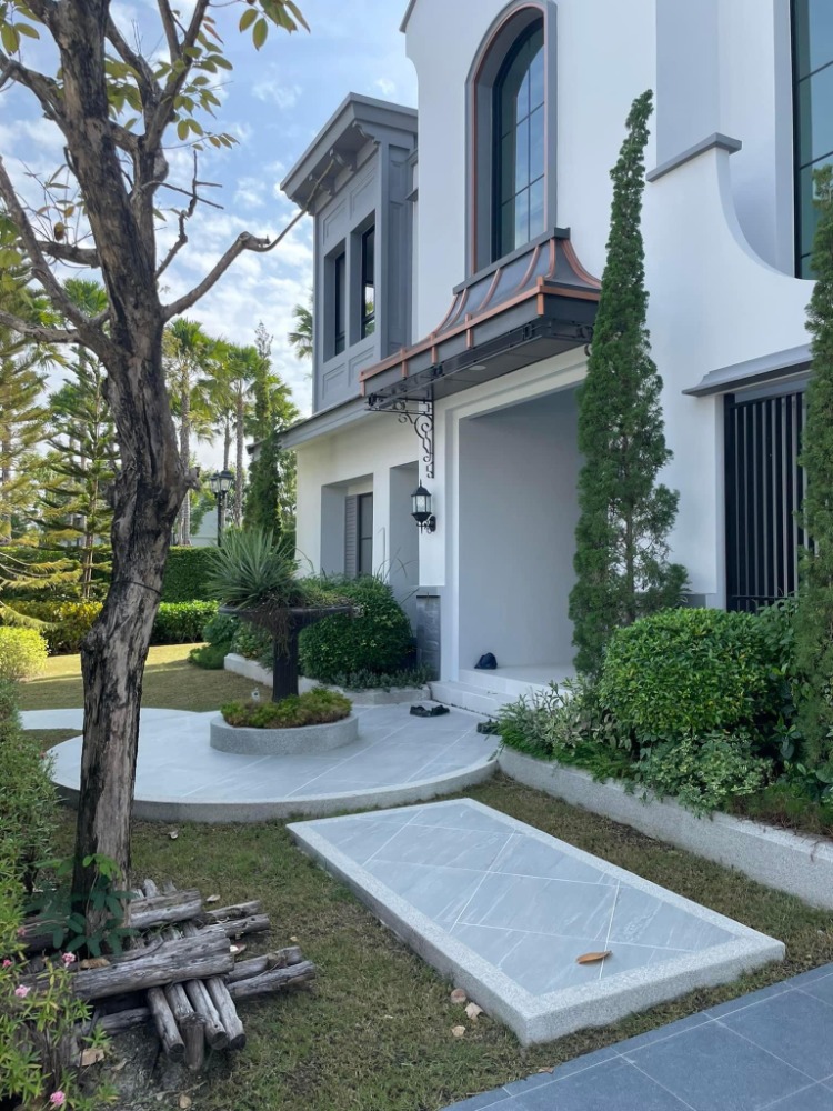 ❖ Unfurnished ❖ บ้านเดี่ยว 2 ชั้น 147.00 ตร.ว. | 5 ห้องนอน | ใกล้ โรงเรียนนานาชาติเวลลิงตัน 1 นาที, The Mall บางกะปิ 12 นาที