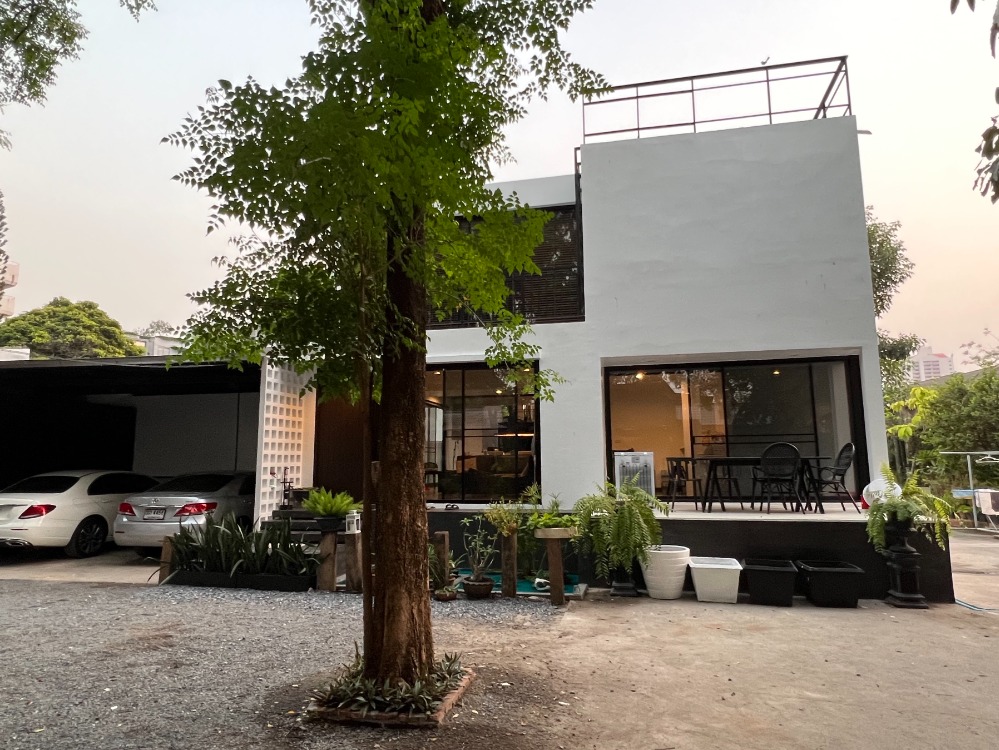 ขายบ้านเดี่ยว สุขุมวิท49 ทองหล่อ ใกล้รพ.สมิติเวช ขายบ้านเดี่ยว สุขุมวิท49 ทองหล่อ ใกล้รพ.สมิติเวช