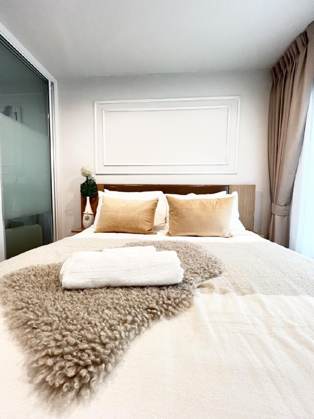 คอนโด รีเจ้นท์ โฮม บางซ่อน เฟส 27ห้องสภาพนางฟ้า สวยจึ้ง ไม่จกตา Fully Furnished เฟอร์นิเจอร์ใหม่ครบสะอาด พร้อมอยู่  🚅 ทำเลดีสุดๆ ติด MRT บางซ่อน สายสีม่วง มีบริการรถกอล์ฟรับส่งหน้าโครงการ ขยายพื้นที่จอดรถแล้ว📍 พิกัด : https://maps.app.goo.gl/zPv6N1hDx9nee
