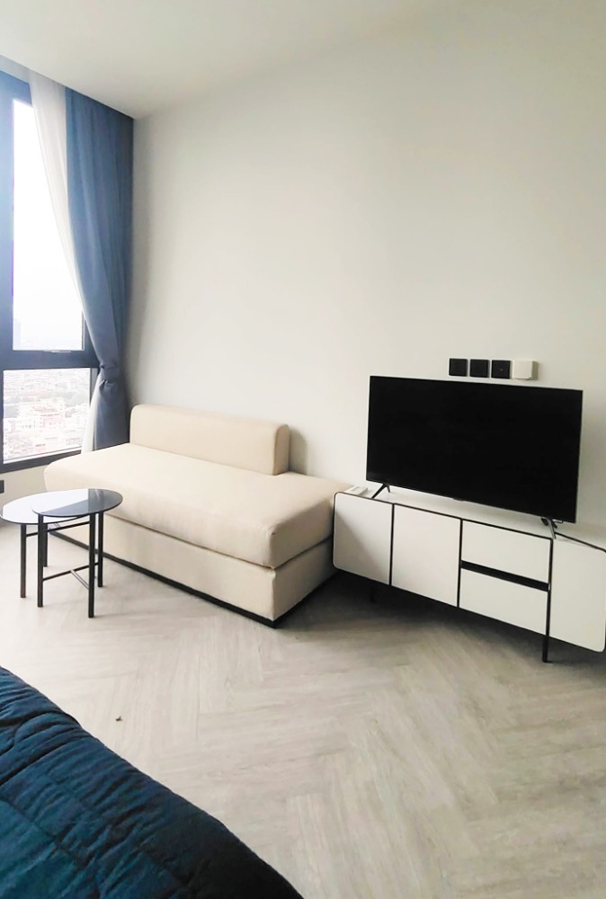 Chapter Charoennakhorn Riverside Size 26sqm Condo for rent sight and sound of Chao Phraya River Chapter Charoennakhorn Riverside Size 26sqm Condo for rent sight and sound of Chao Phraya River